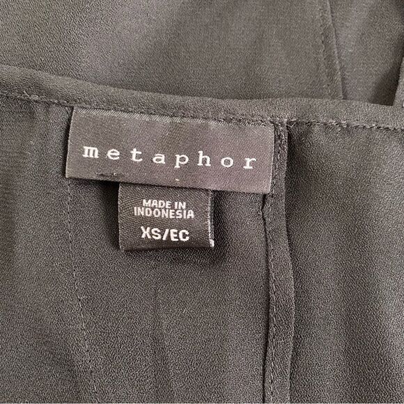 METAPHOR Women’s BLACK Split Back Sheer Overlay Top Size XS - Picture 5 of 8